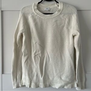 🐧 2/$15 Old Navy Lightweight White Crewneck Knit Sweater